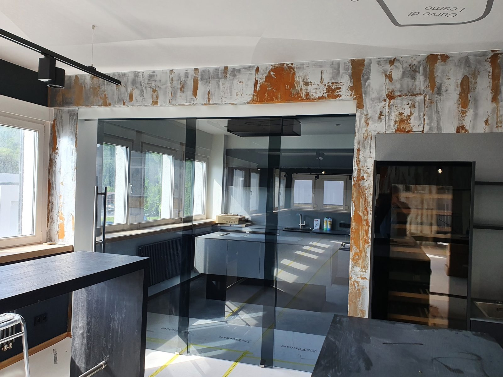 Glastrennwand im Loft